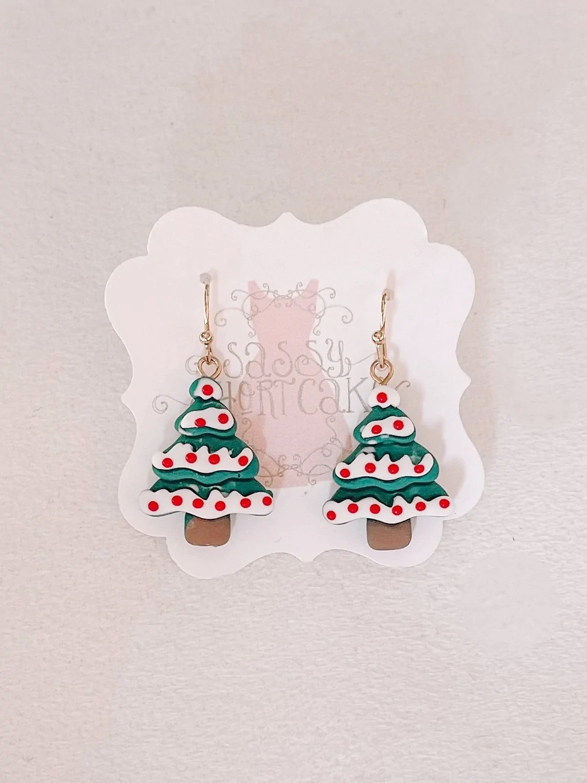 Hollaslay Christmas tree earrings: green & red design, gold hooks.