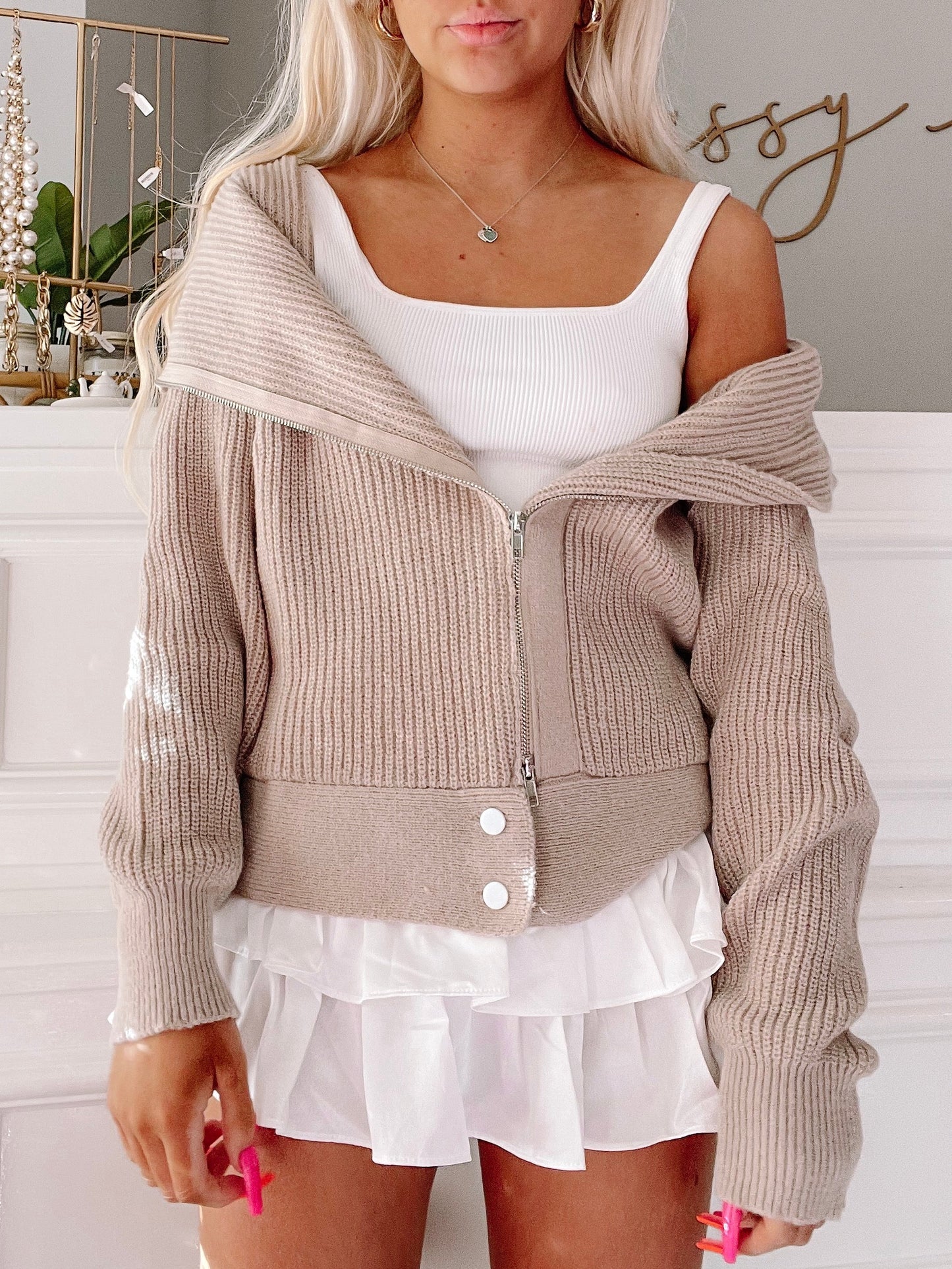 Latte Coffee Bean Dream Zip-Up cardigan, taupe ribbed knit, zip-front, relaxed fit.