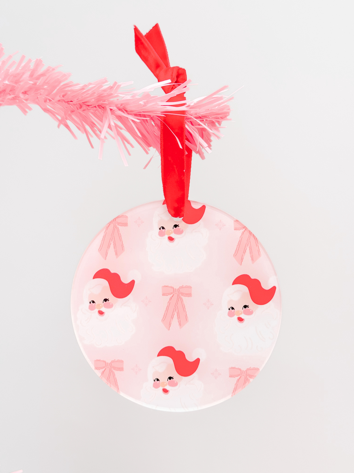 Circle Santa Ornament | Sassy Shortcake