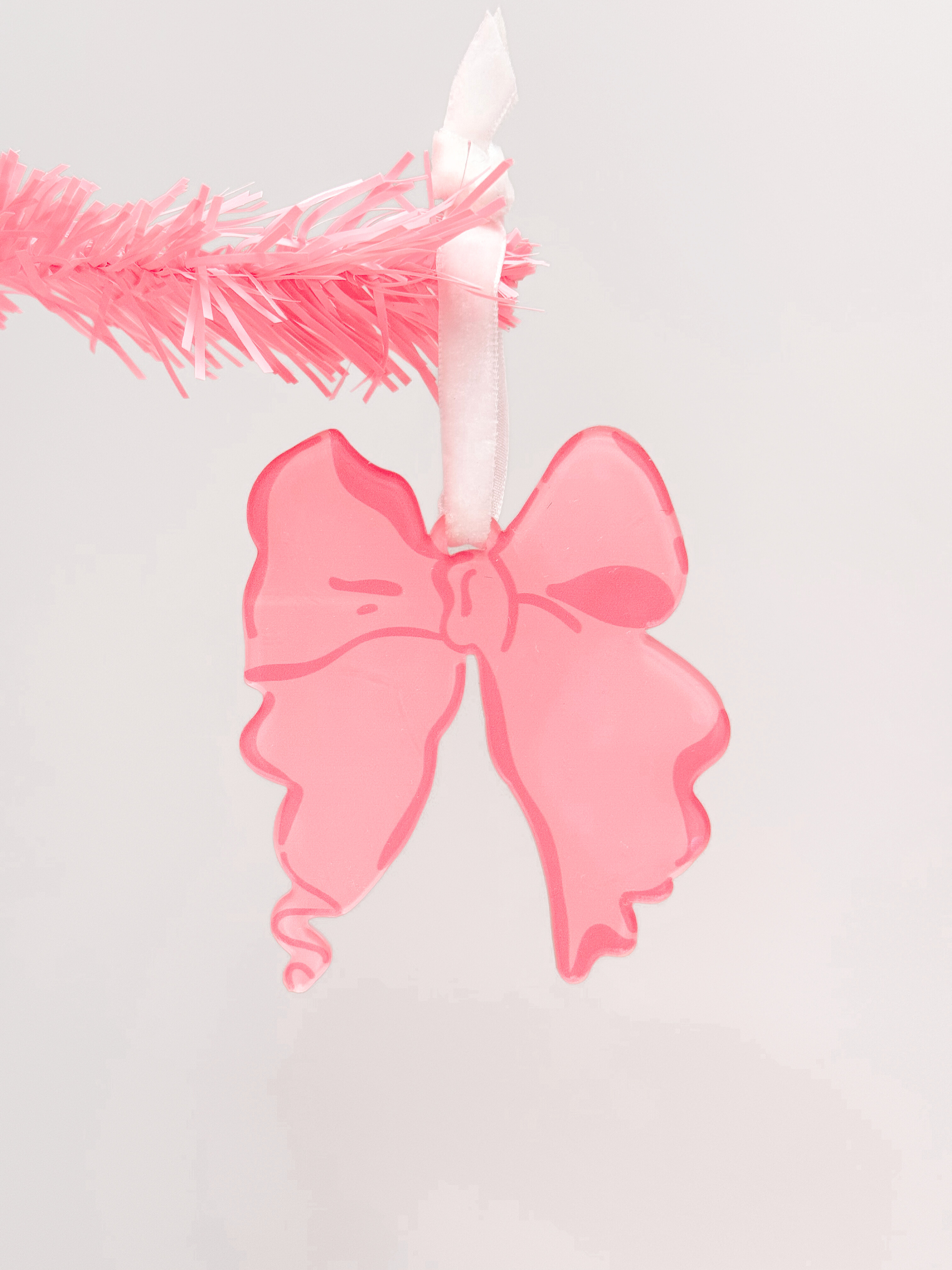 Flow Pink Bow Ornament | Sassy Shortcake | sassyshortcake.com