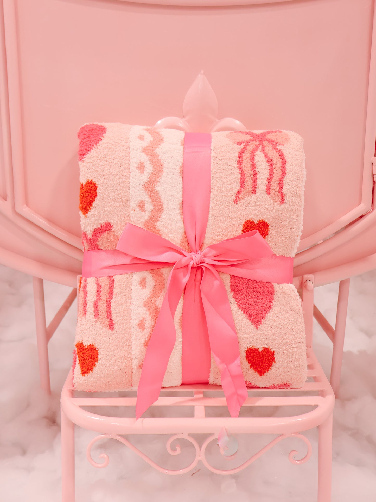Love Bow Blanket