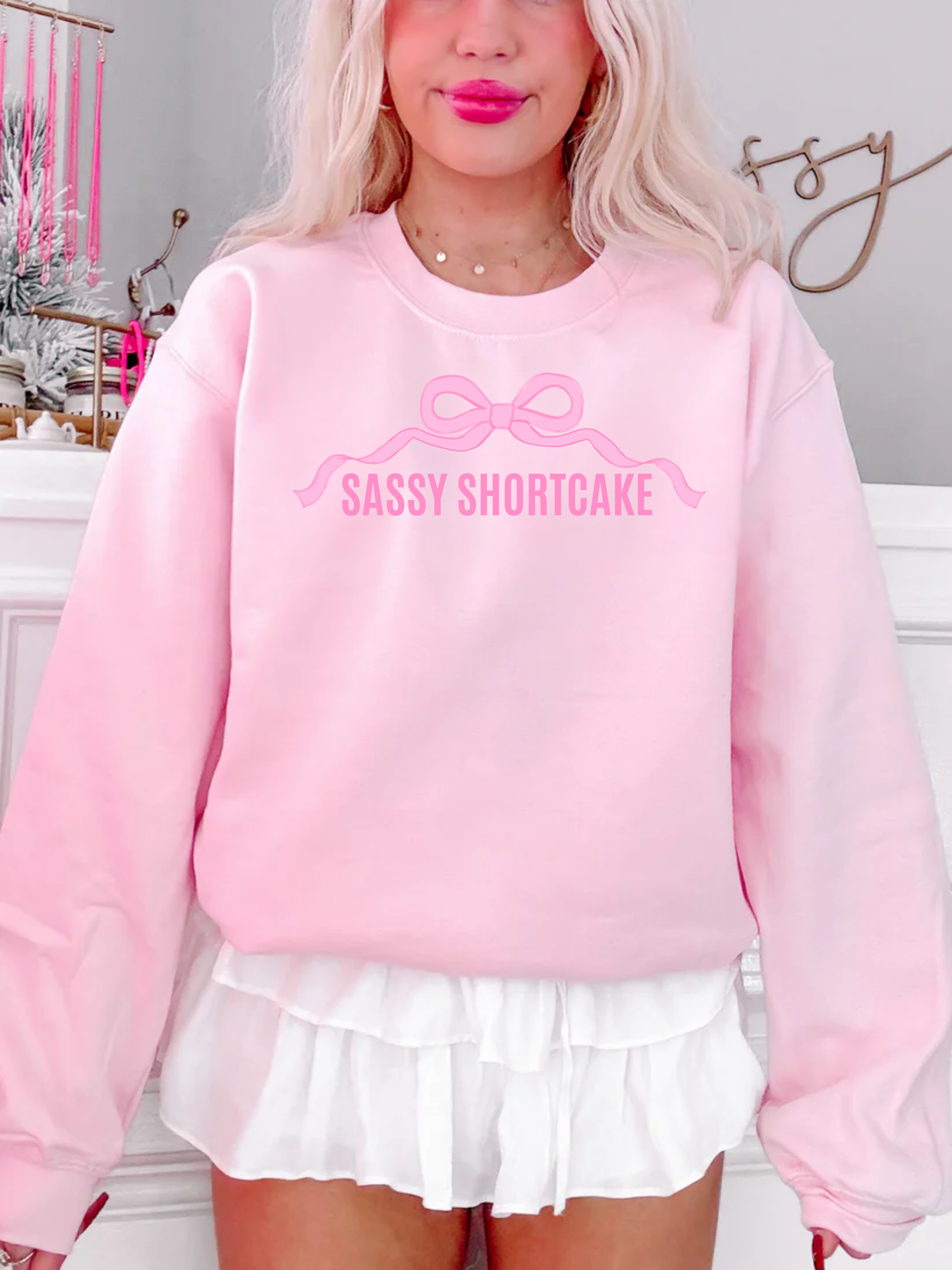 Pretty Girls Love Pink Crewneck