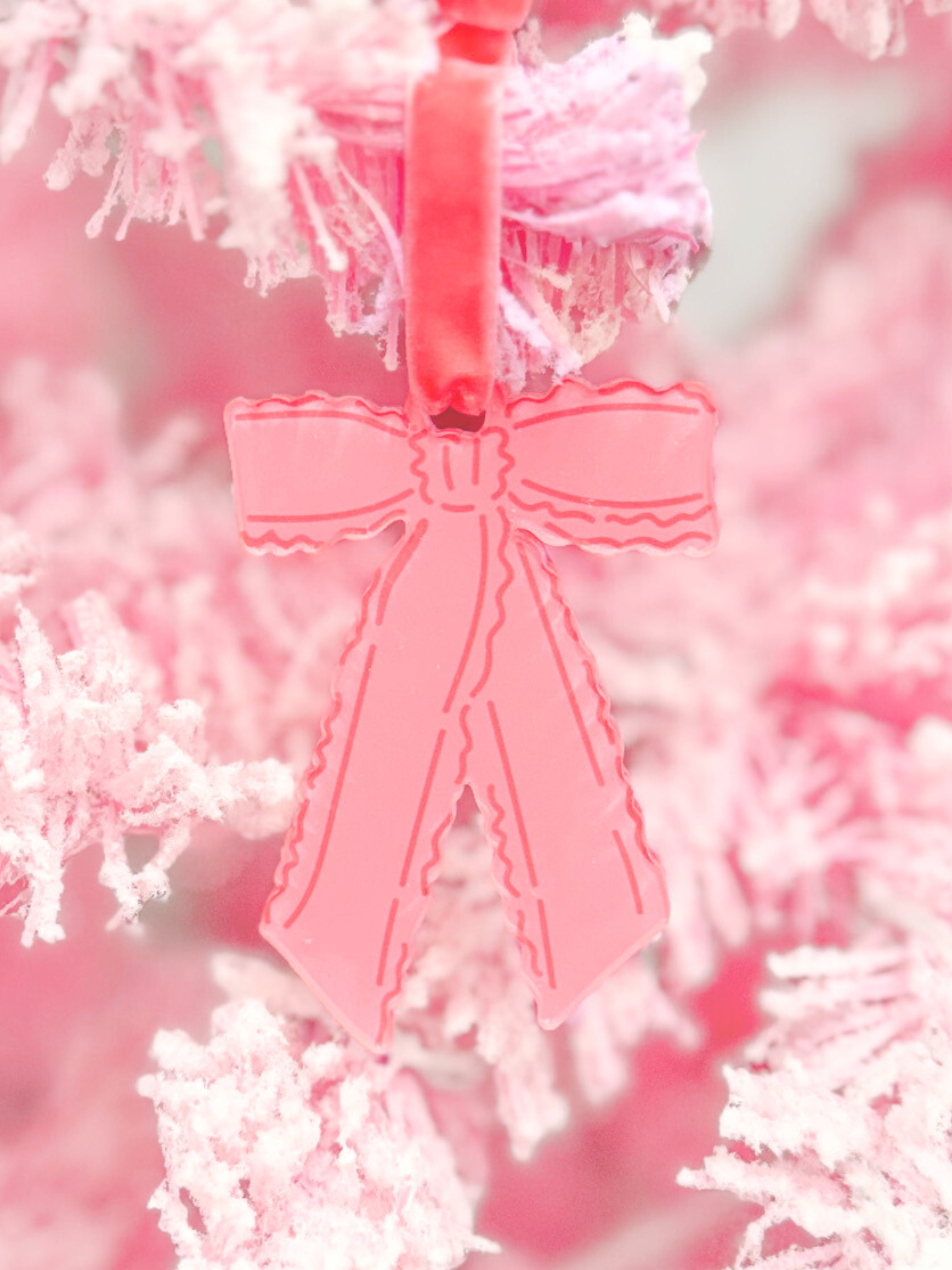 Ruffle Pink Bow Ornament | Sassy Shortcake | sassyshortcake.com