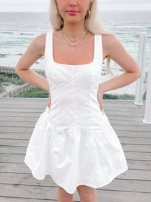 White Willingly White dress, flattering fit, perfect for summer

