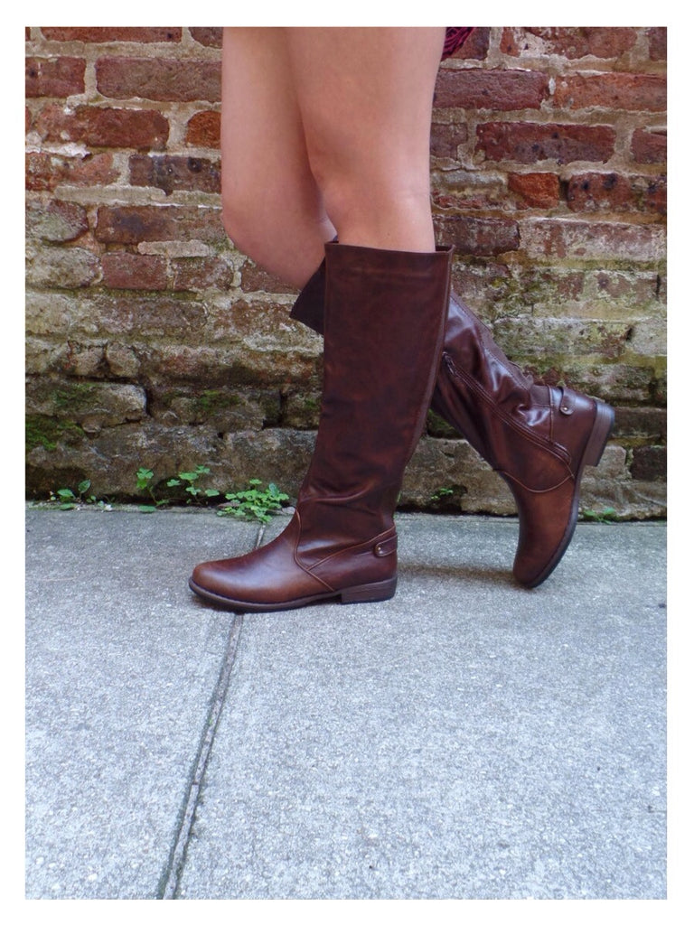 Fall Frenzy Boots - Brown