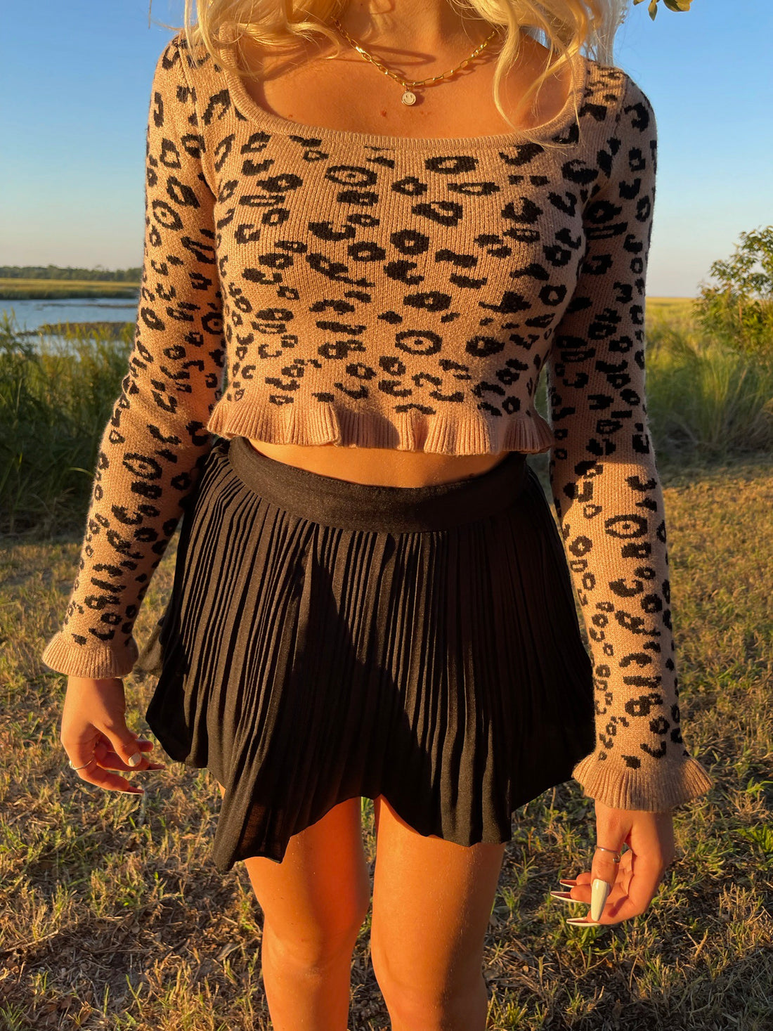 Black pleated Ashton skirt
