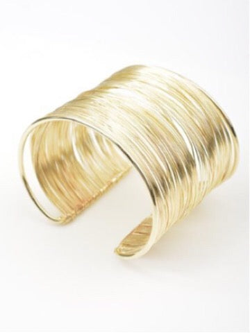 Greek Goddess Bracelet | gold cuff bracelet | sassyshortcake.com | Sassy Shortcake 