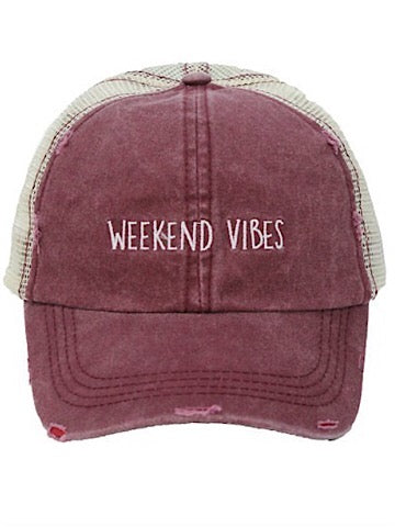 Weekend Vibes Hat | sassyshortcake.com | sassy shortcake