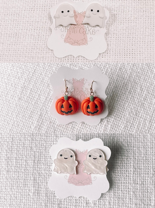 Adorable Halloween ghost & pumpkin earrings; perfect for spooky season!
